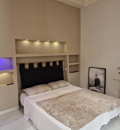 Savelli Apartment Old Town - Near Navona Place โรม ภายนอก รูปภาพ